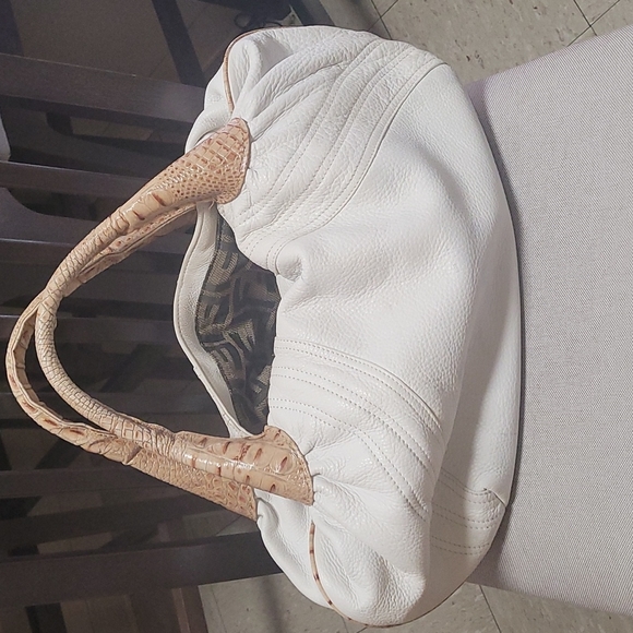 Fendi Bag - Picture 7 of 9